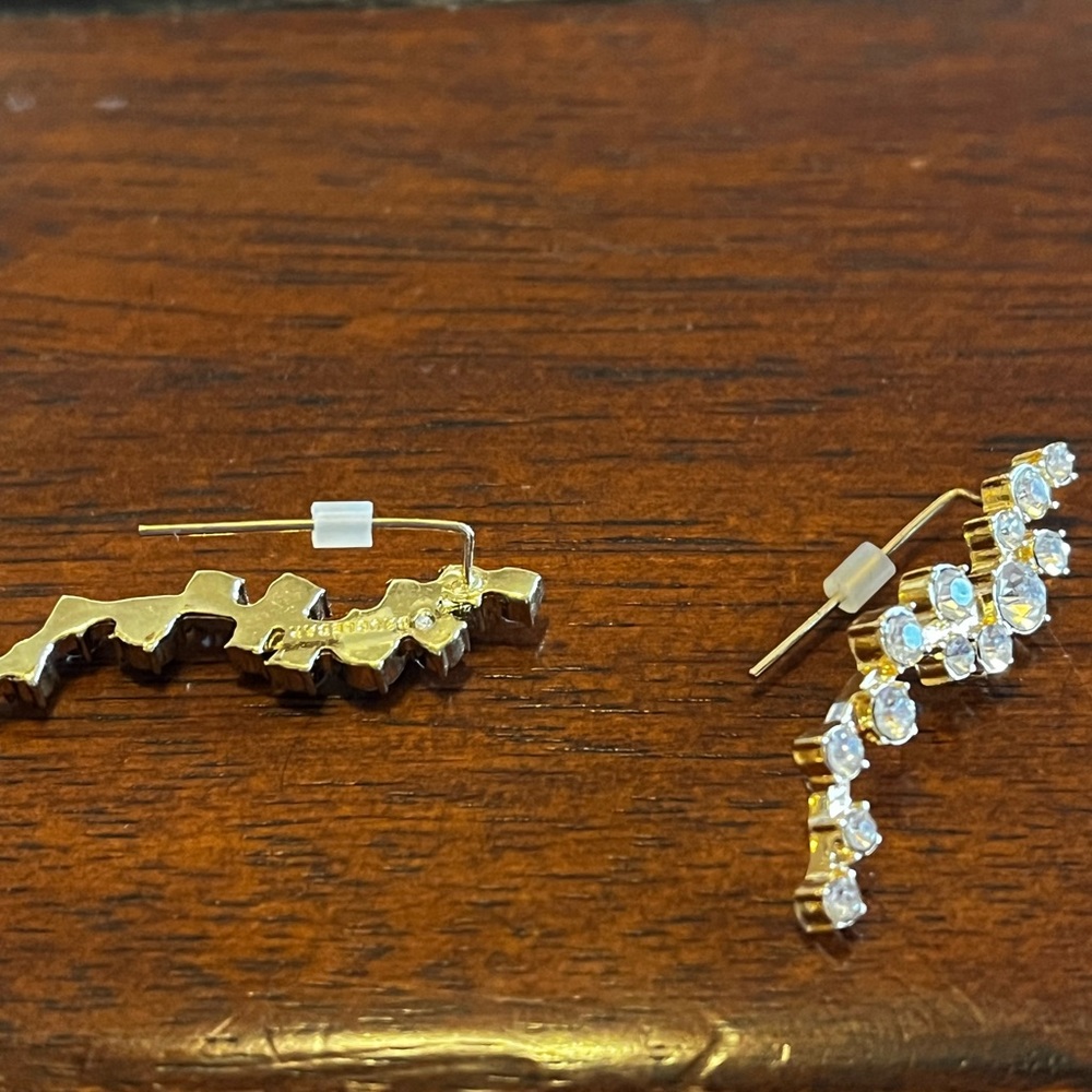 Diamond Ear Climbers (adjustable to fit your ear) - Picture 2 of 2